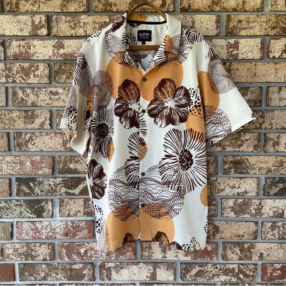 Men’s Malibu Beach Club Shirt Size XL Tropical Brown & Gold Excellent Condition!